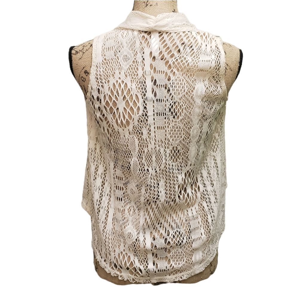 Xhilaration Lace Vest Ivory Color - Picture 1 of 11
